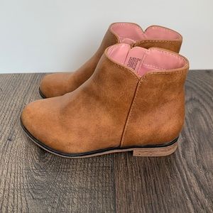 Cat & Jack Fall Booties